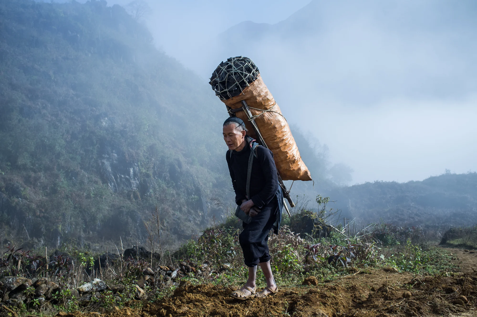 Vietnam Hmong Man.jpg