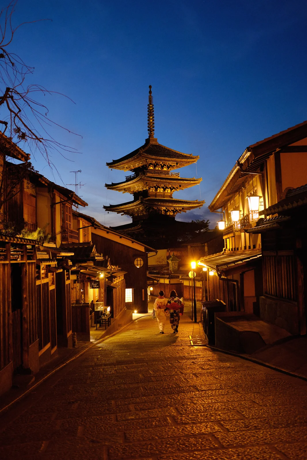  Yasaka Pagoda, Kyoto, Japan 