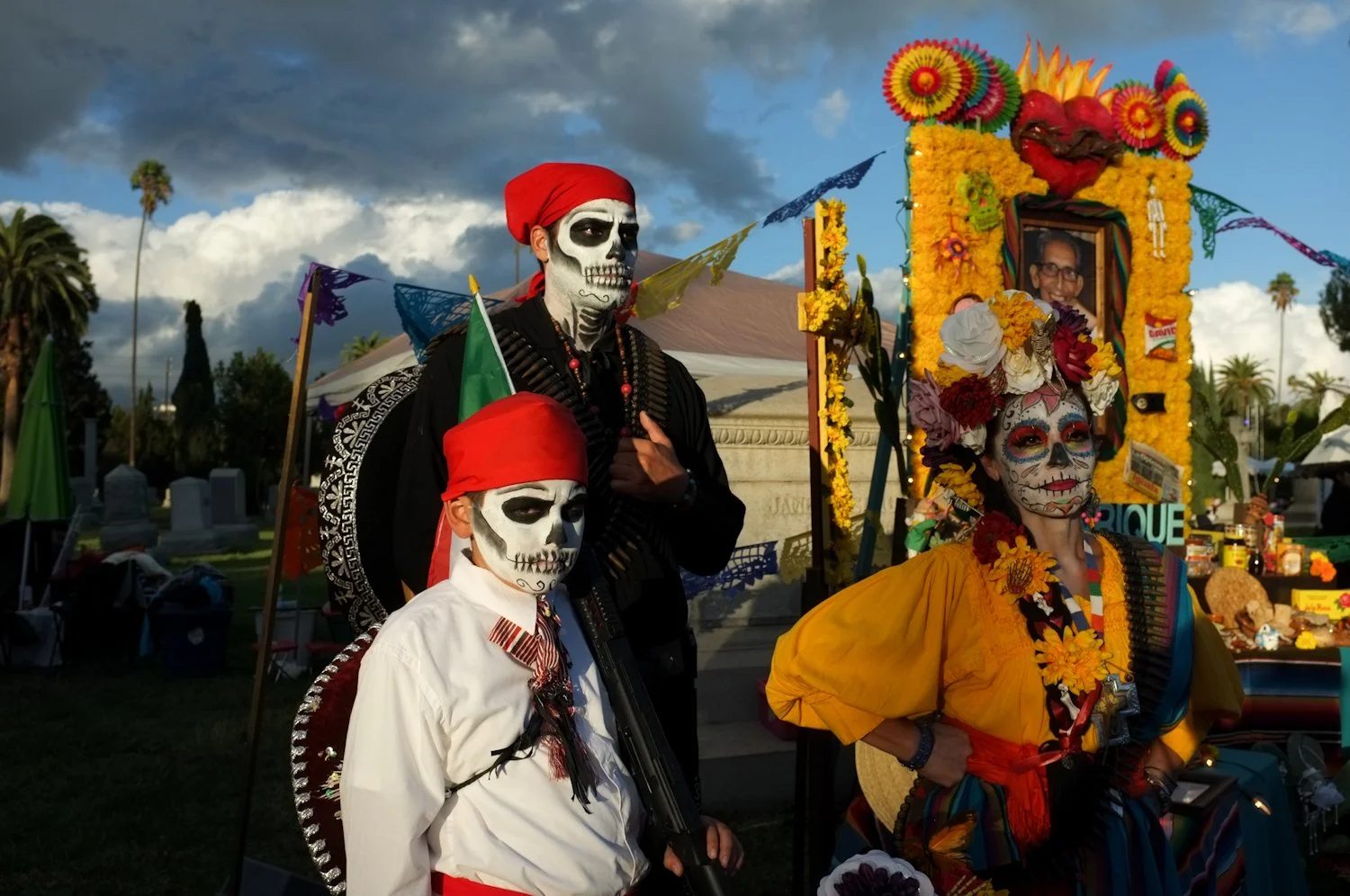  Processions, Dia de los Muertos.    