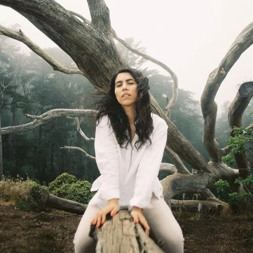 LeFutureWave : Introducing Olivia Prado – Feel