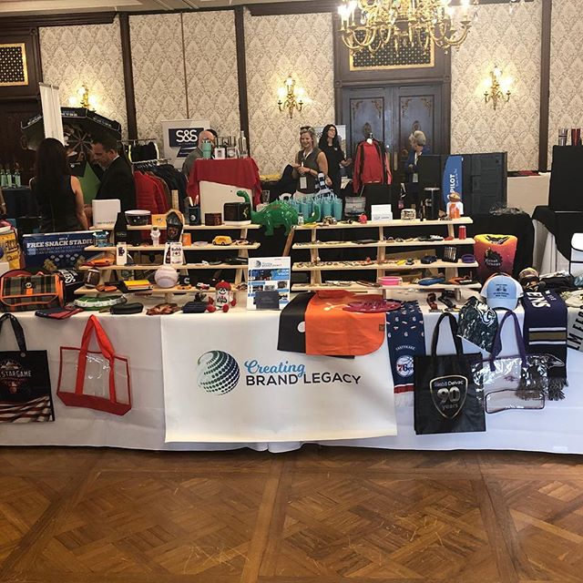 Our team attended a successful trade show last week and look at how great our table was! Packed with all different kinds of products 👏🏼 #cbl #cblworld #cblworldwide #cblmedals #promotionalproducts #customproducts #tradeshow #tradeshowbooth
