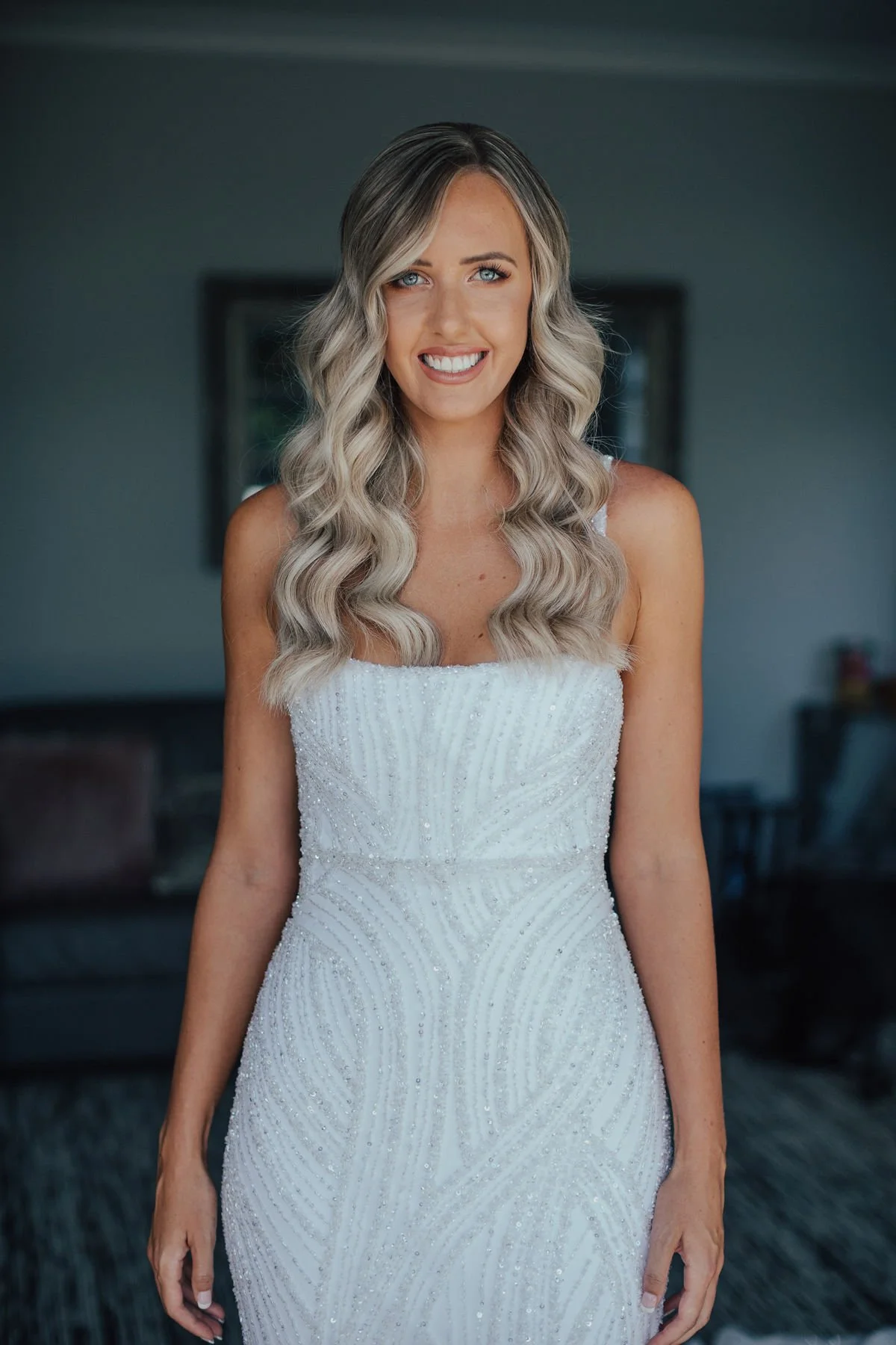 bridal-makeup-artist-blonde-glamour-waves-sequin-dress.JPG