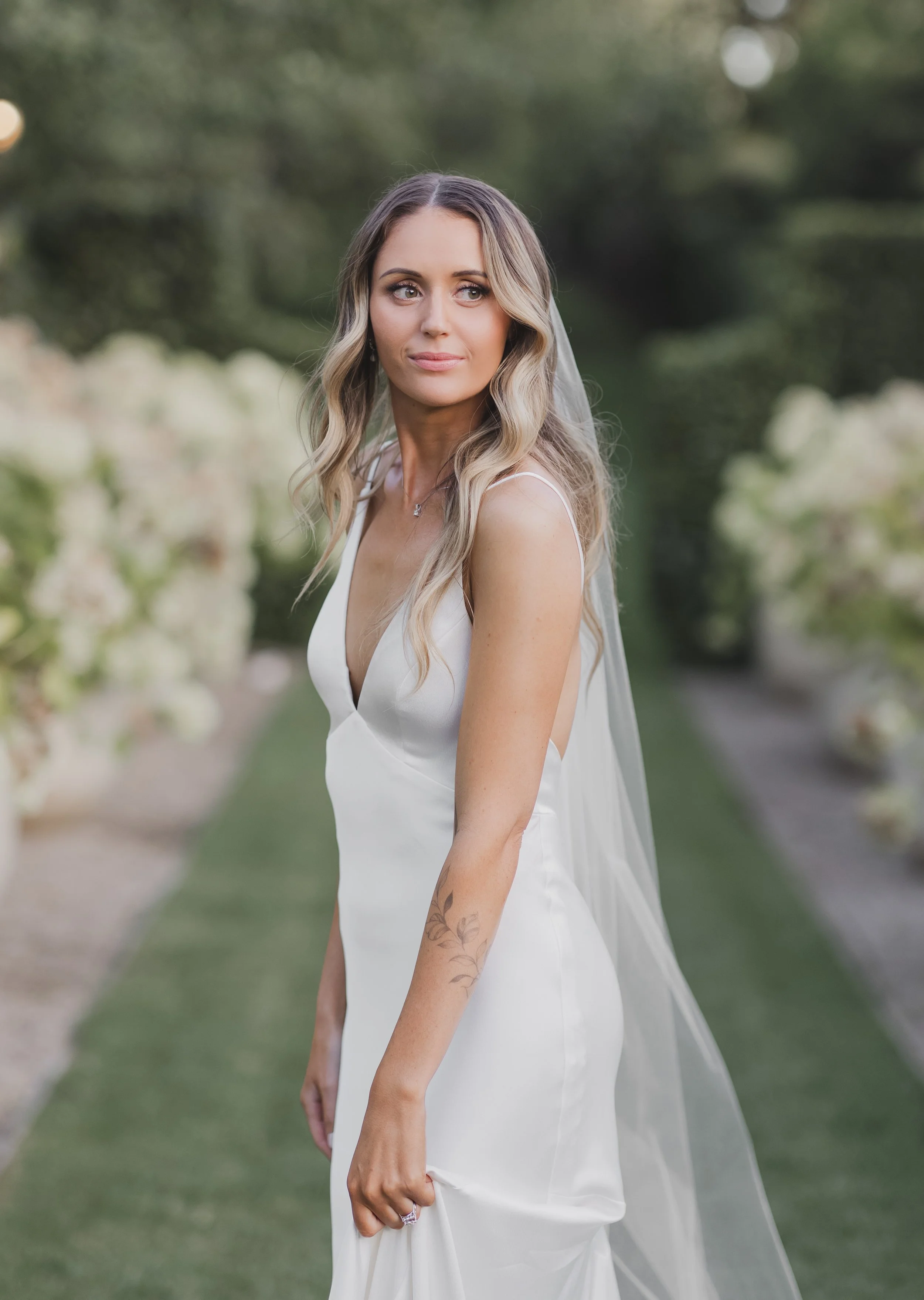 stunning-bride-makeup-ataahua-garden-venue.jpg