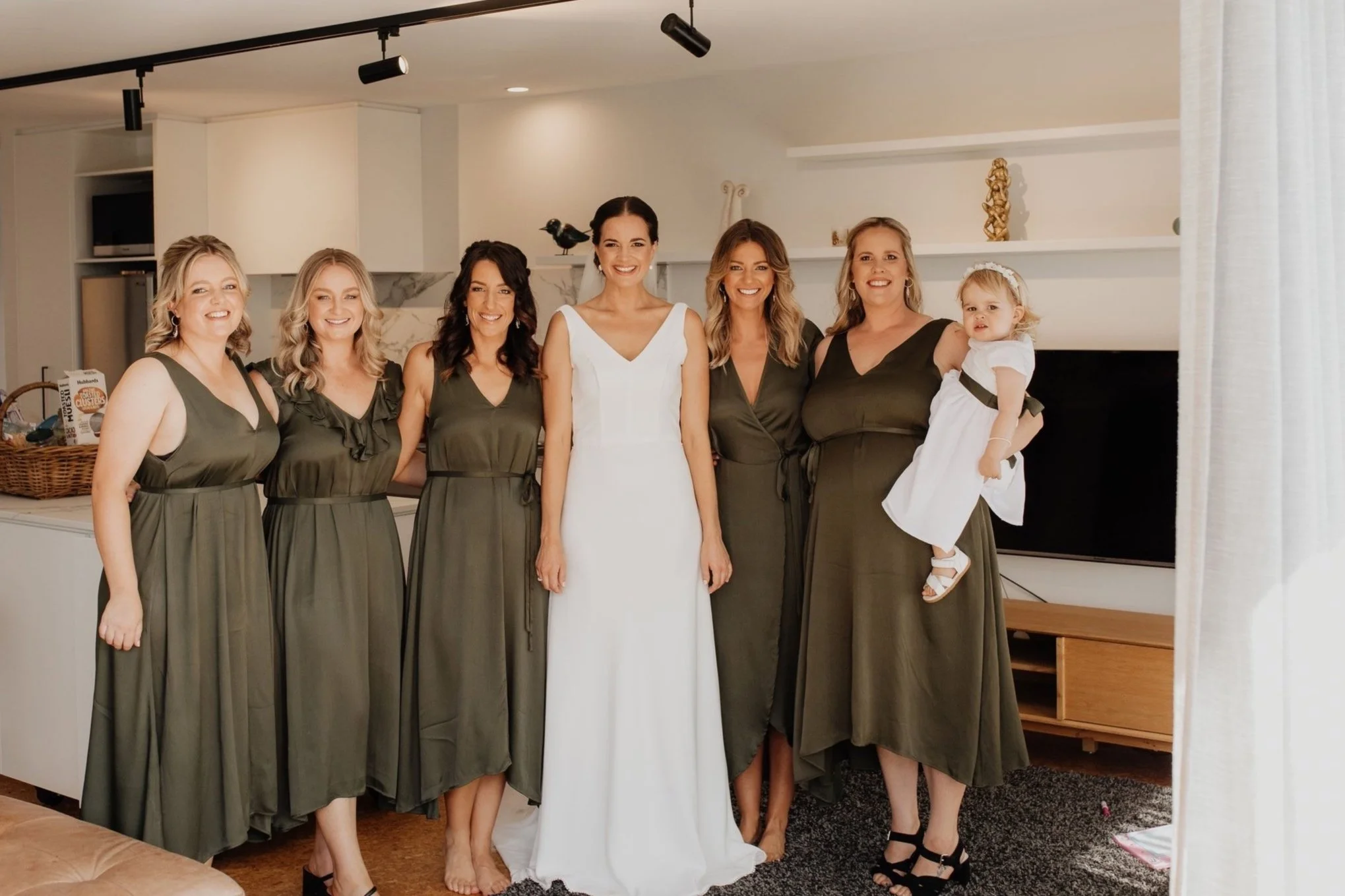 natural-bridesmaids-makeup-looks.jpg