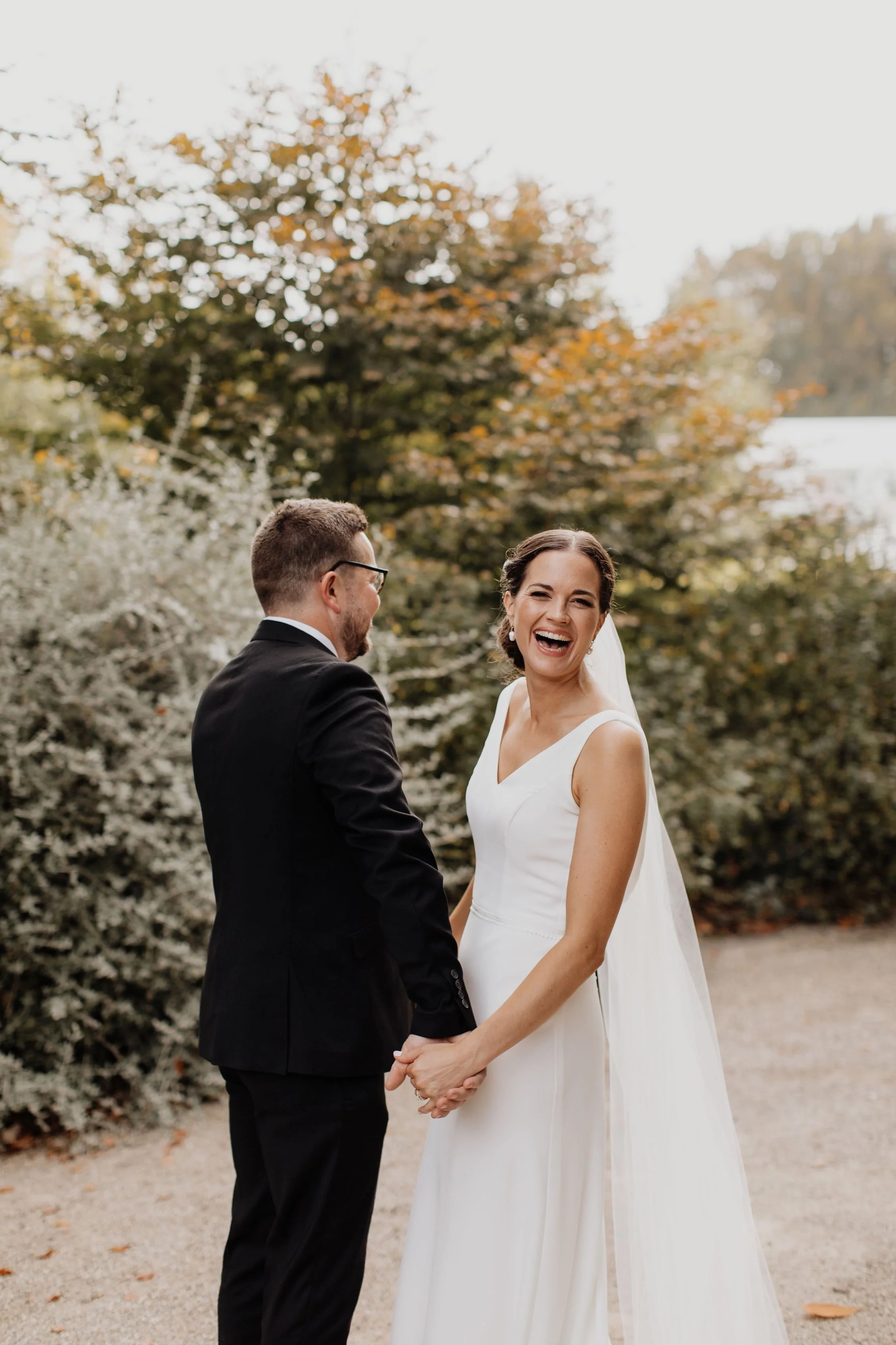 refined-happy-elegant-bride-makeup-ataahua-venue.jpg