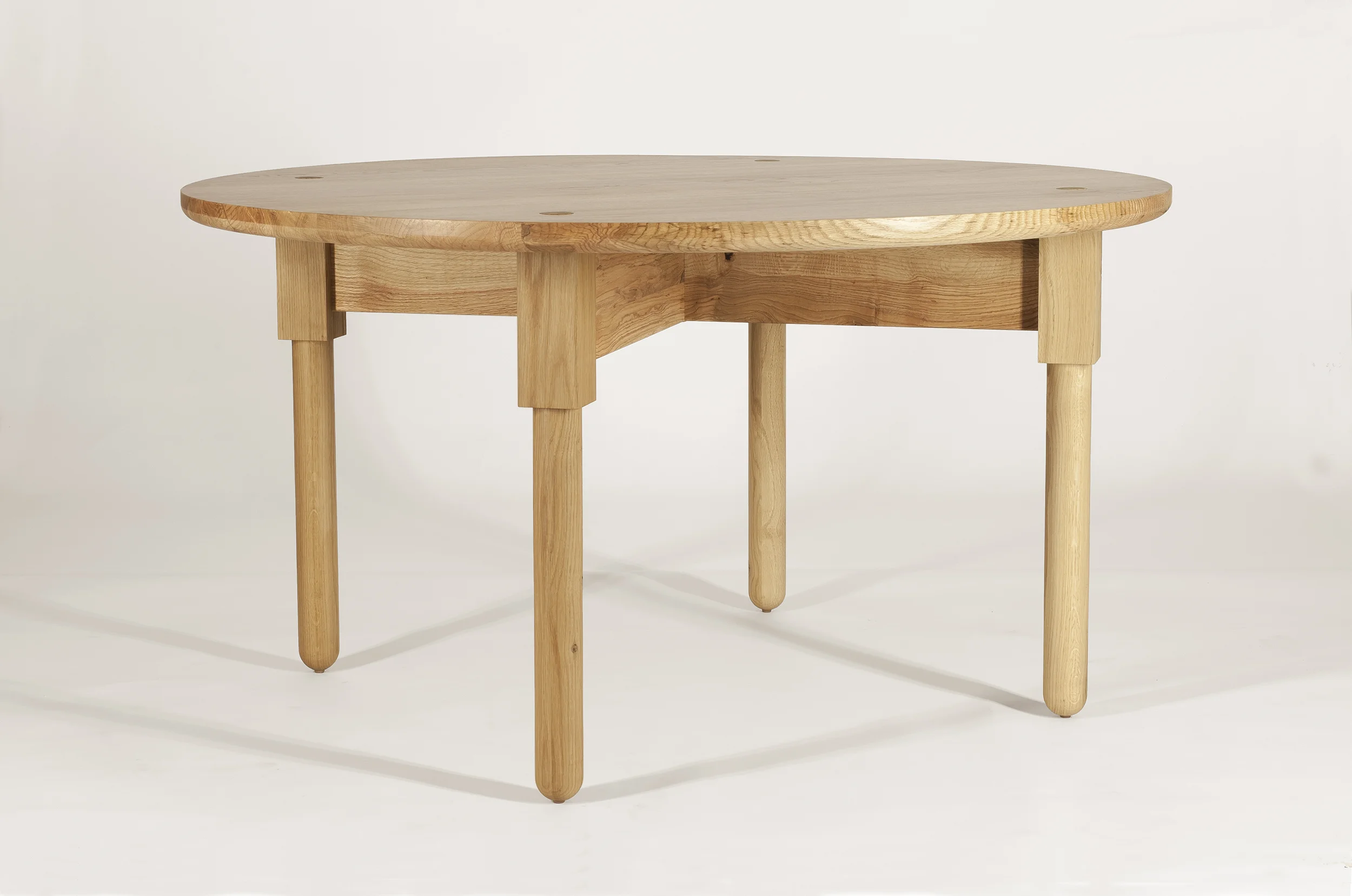 Ley Dining Table