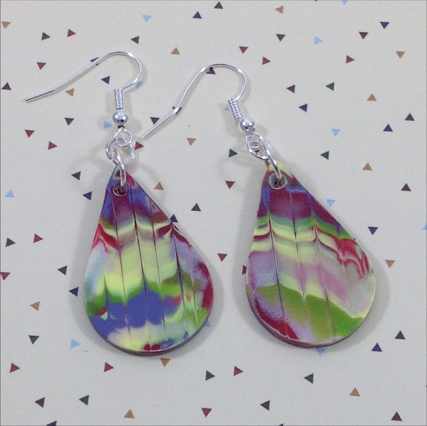 polymer clay feathered design teardrop shape drop earrings