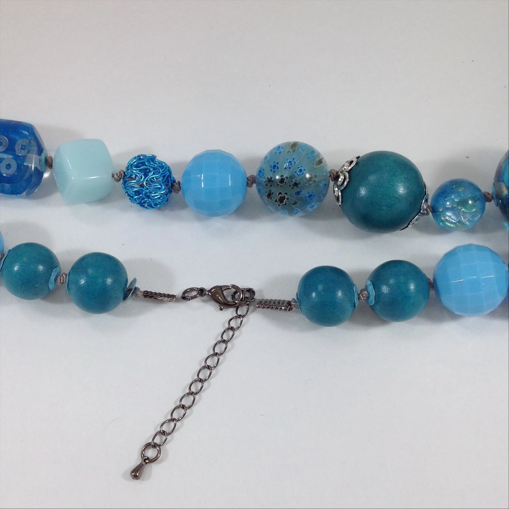 turquoise colour mixed bead hand knotted long necklace back detail