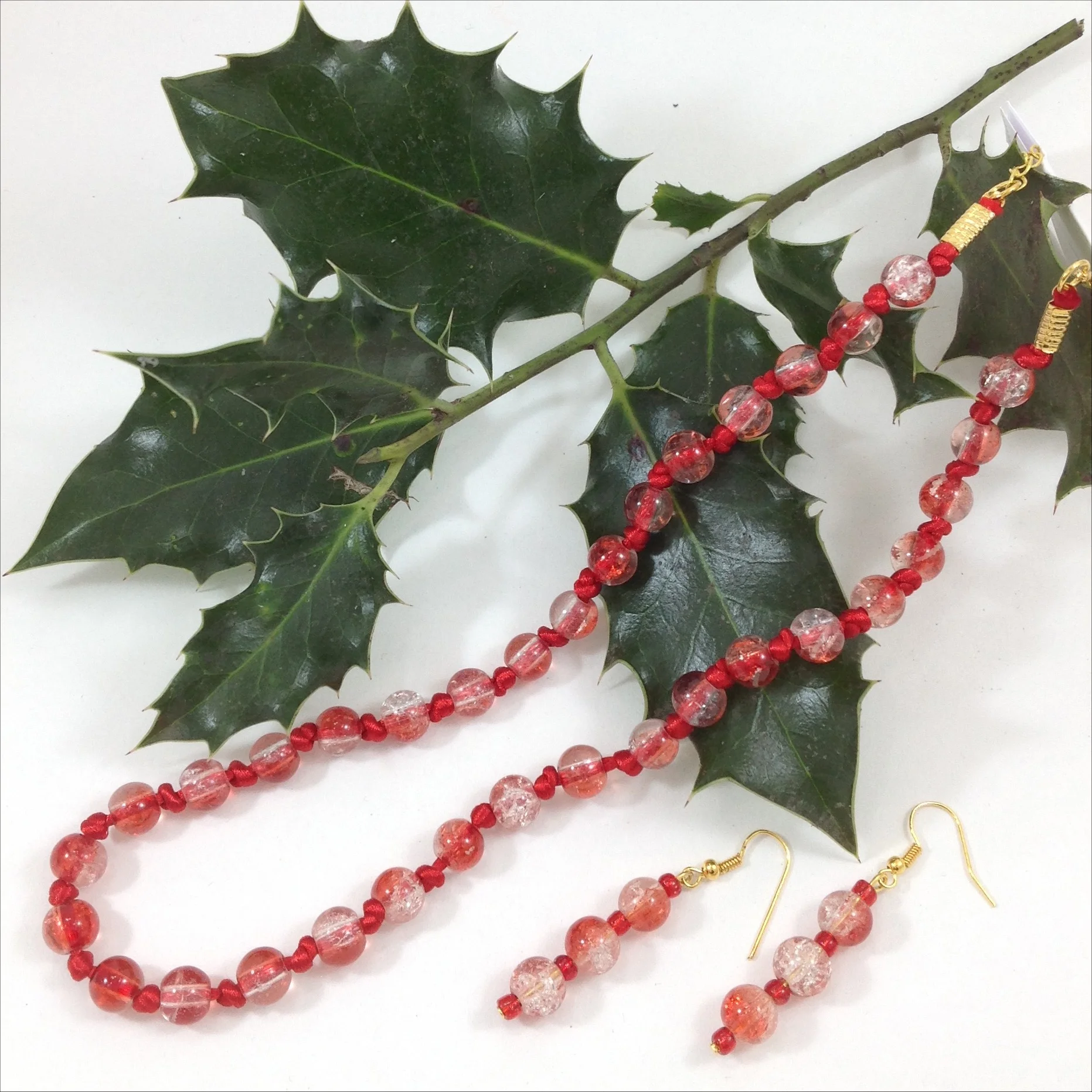 red clear glass crackle bead hand knotted necklace and earrings