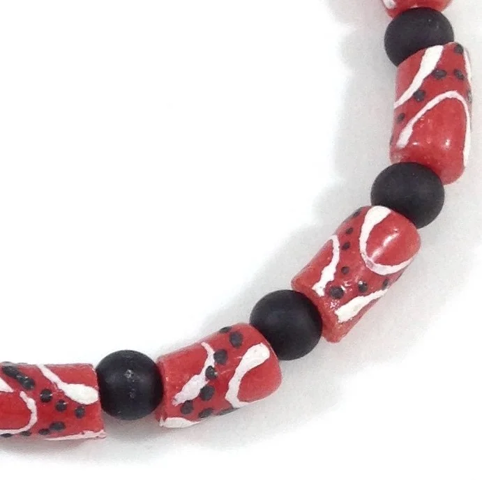 red black dot design krobo glass bead Ghana necklace detail