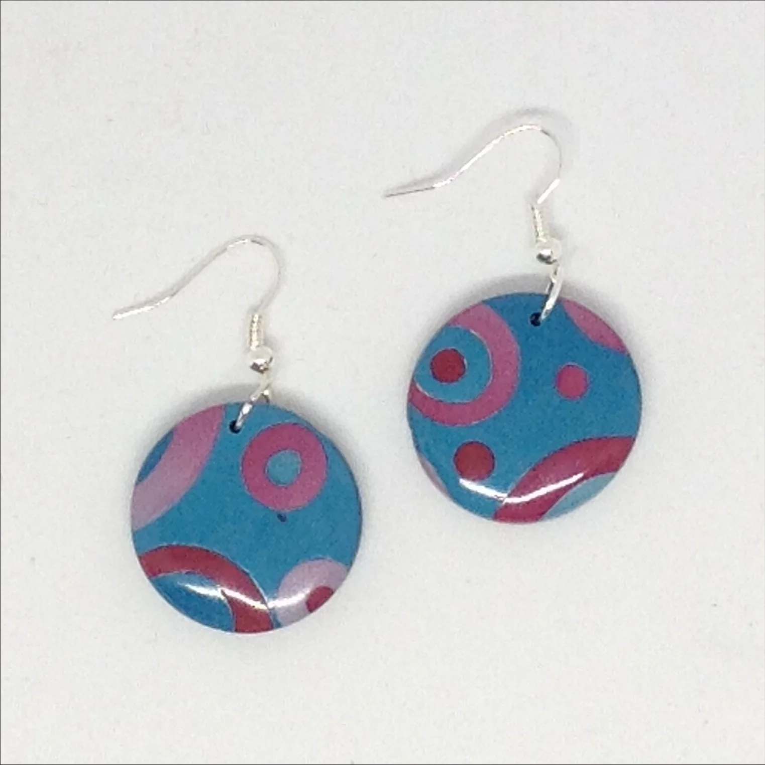Turquoise and burgundy pattern round polymer clay earrings