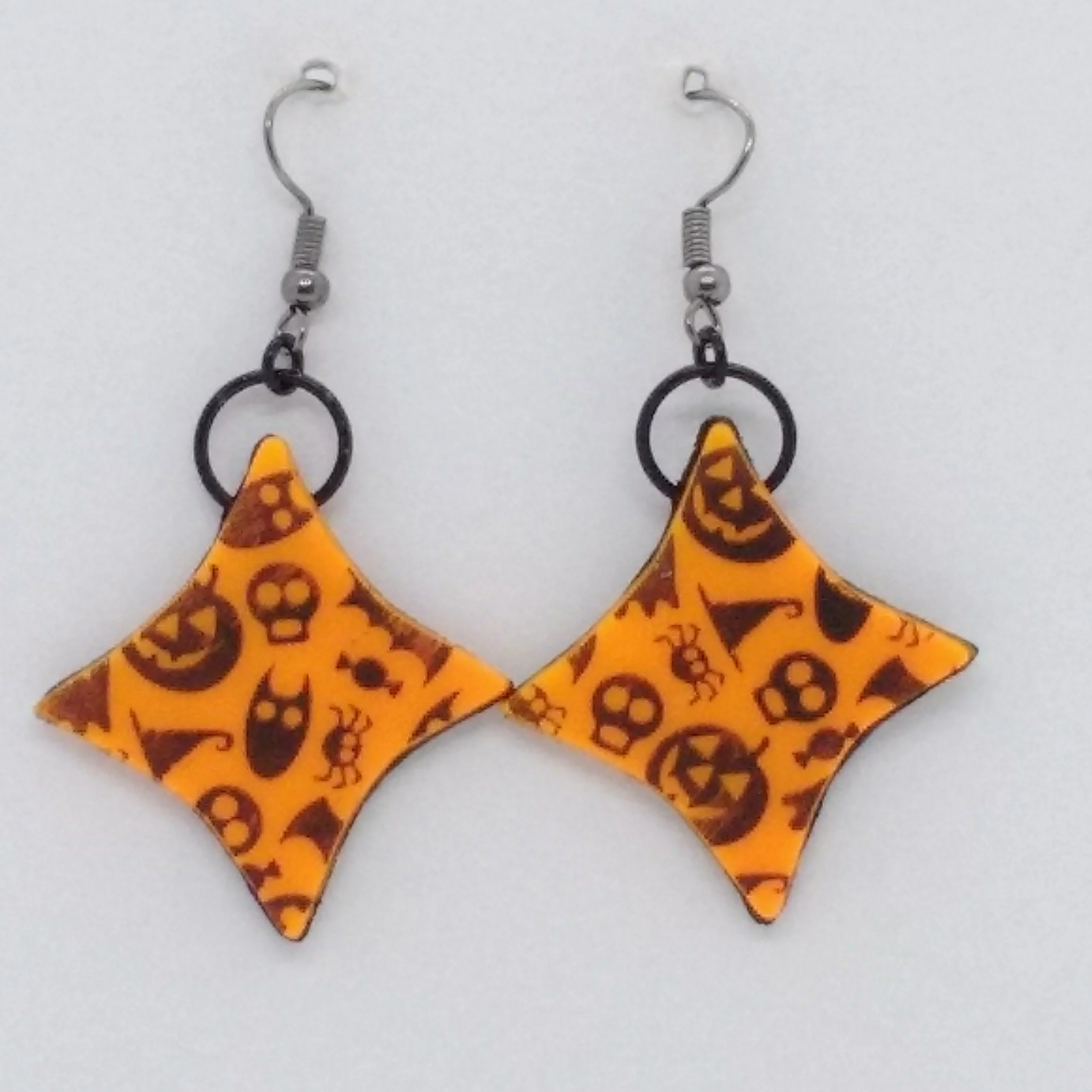 Orange diamond shape halloween design earrings