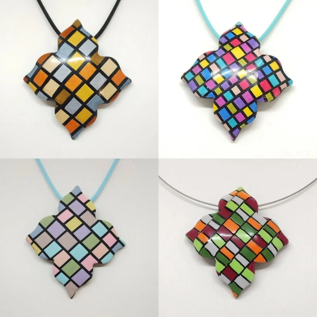 New pendants available using a patchwork design, available in 4 different colours.

#patchworkpendants #polymerclaypendant #polymerclaynecklace #polymerclaydesigns #polymerclayjewellery #handmadejewellerydesigns #handmadeisbest #buyhandmadethischrist