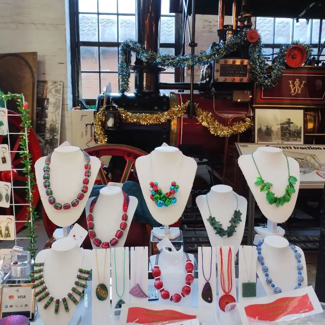 It's Leiston Christmas Lights celebration today at The Long Shop museum.

Craft stalls, music, snow machine, Father Christmas and the tree is lit at 4:00 today.

Tomorrow there are reindeer and Father Christmas to visit 

#thelongshopmuseum #leistone