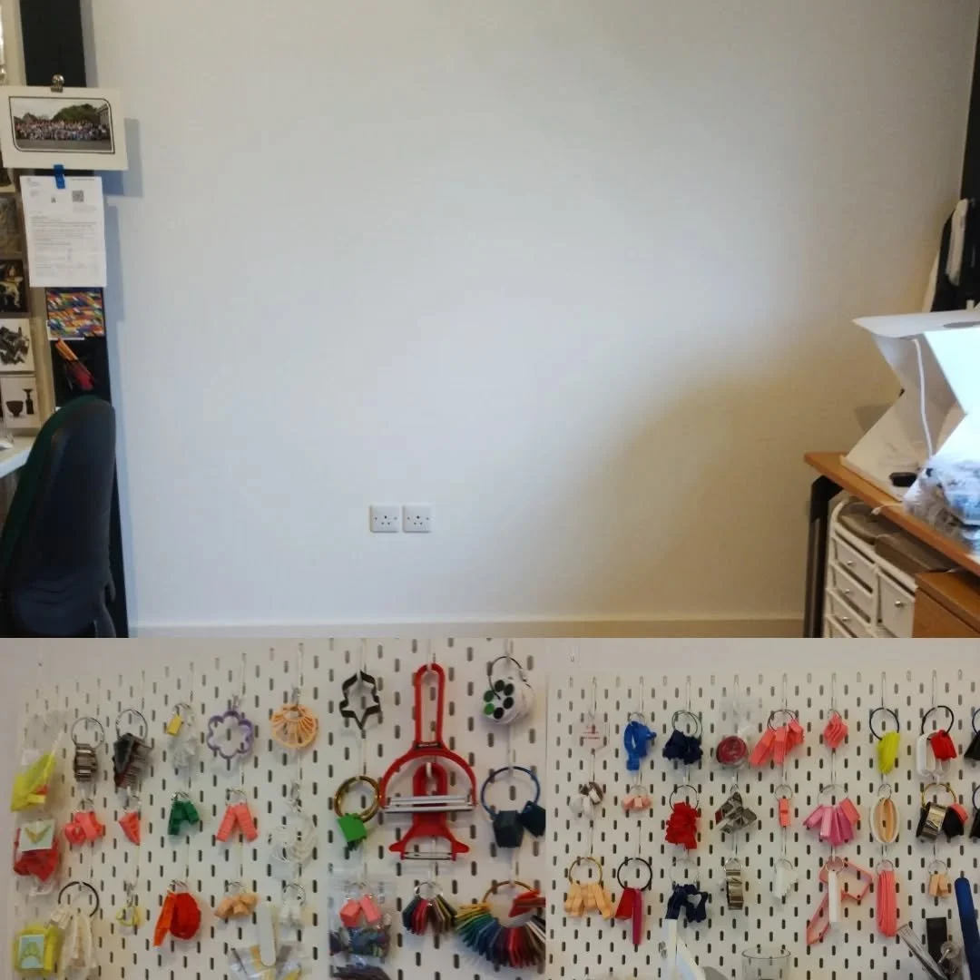 The workroom reorganization progresses.

I have a blank wall space for my new storage, which I collect today and I have sorted out my polymer clay cutters on my wall as well.

Still lots to do......

#studiospace #polymerclayworkspace #polymerclaycut