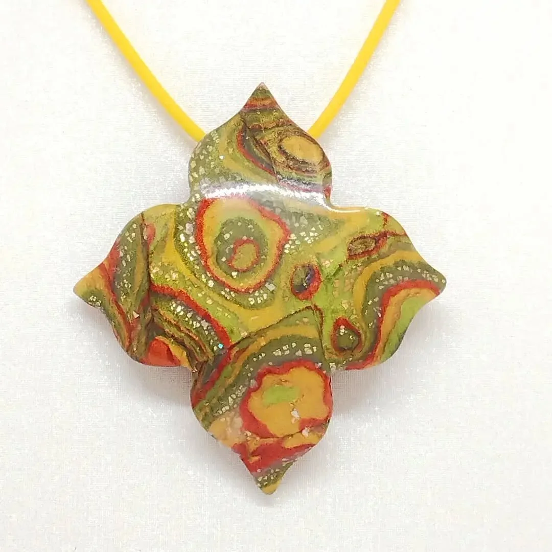 I have been out and about for the last 4 days so this is the first chance I've had to show you some of the finished items I made with the Mokume Game polymer clay block in my previous video.

These items will be going to my next exhibition with Suffo