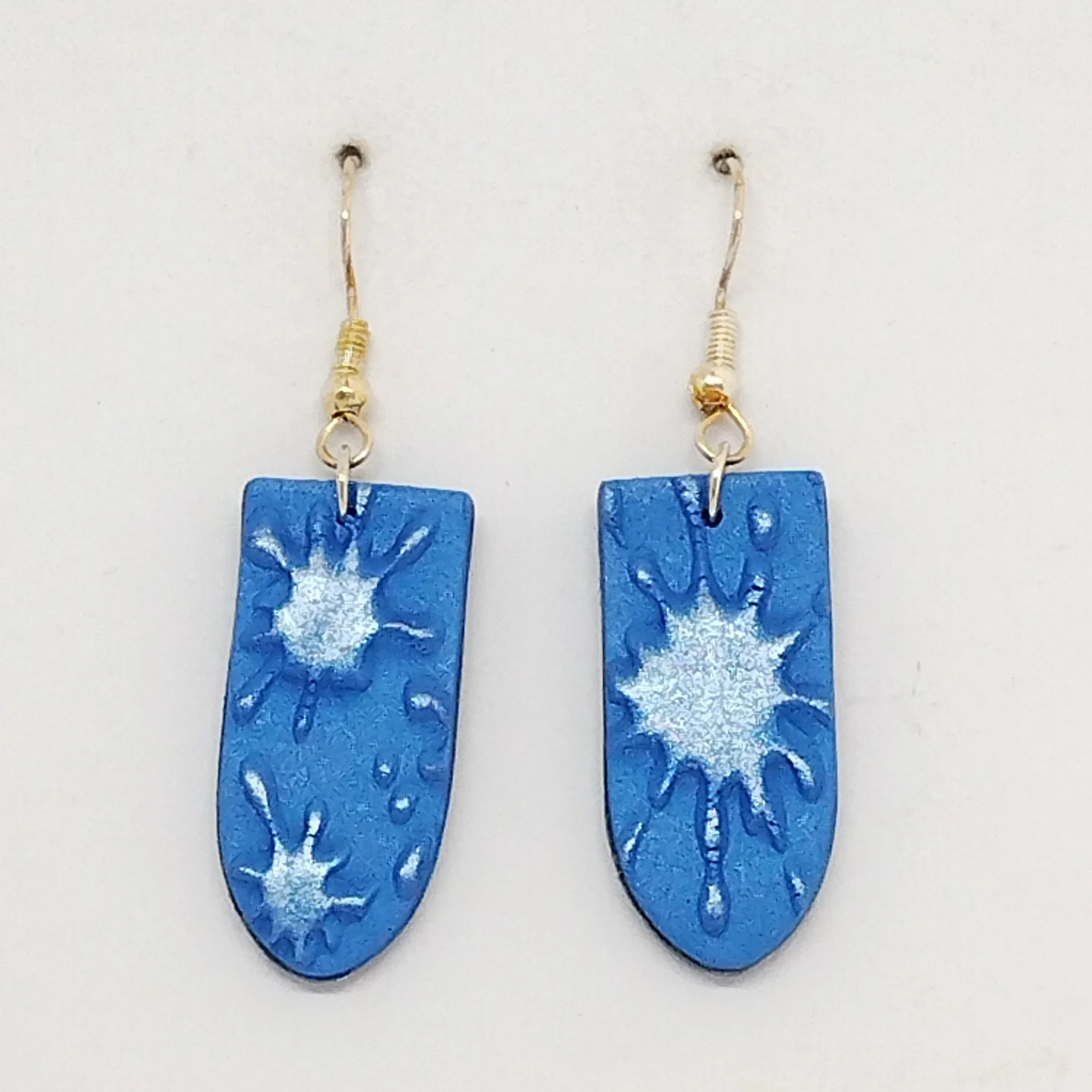 Small blue tube shape earrings with metallic blue raindrop design