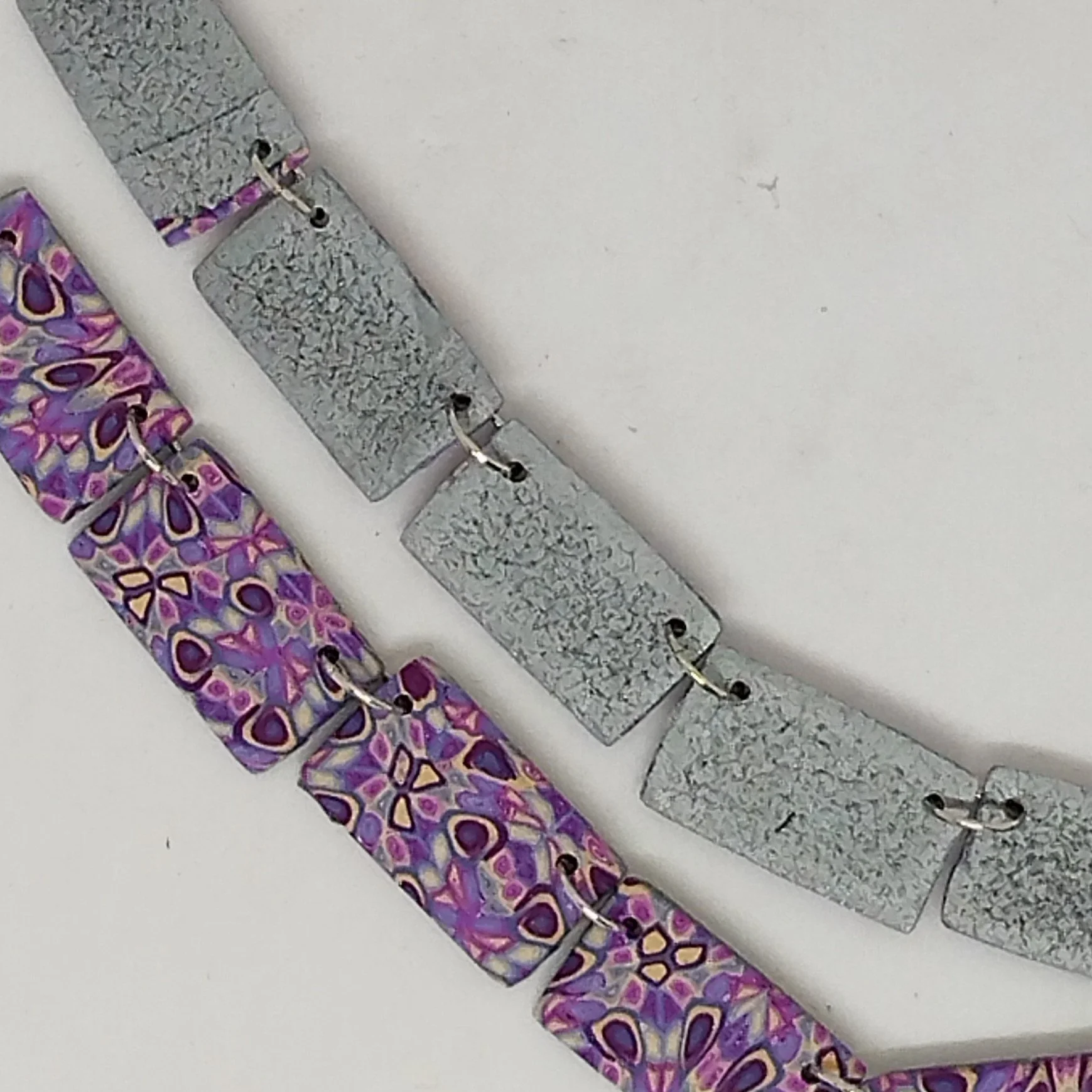 kaleidoscope rectangle bead necklace close up