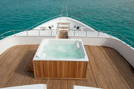 EGY_Blue Horison-Jacuzzi © BlueOTwo-5.jpg