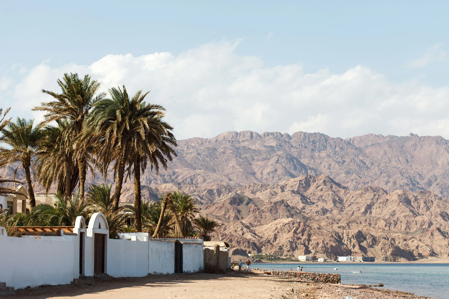 EGY_Dahab-©-Adobe-Stock_109422826.jpg