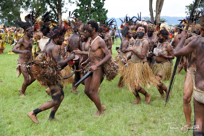 Tribesmen, Goroka - Papua New Guinea - Wild Earth Expeditions