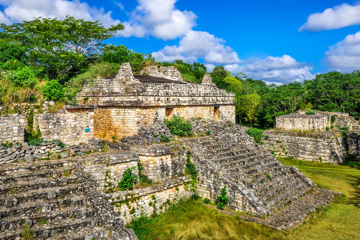 MEX_Yucatan-Ancient-Maya-Pyramids-and-Ruins-©-AdobeStock_103808090.jpg