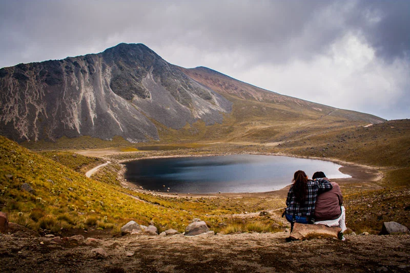 MEX_Nevado-de-Toluca-Volcano-Crater-Lake-©-AdobeStock_73688574.jpg