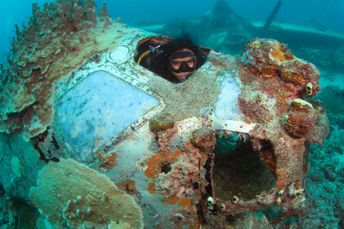 FSM_Chuuk-UW-Emily-Bow-Turret-w-Calvin-©-Ron-Leidich.jpg