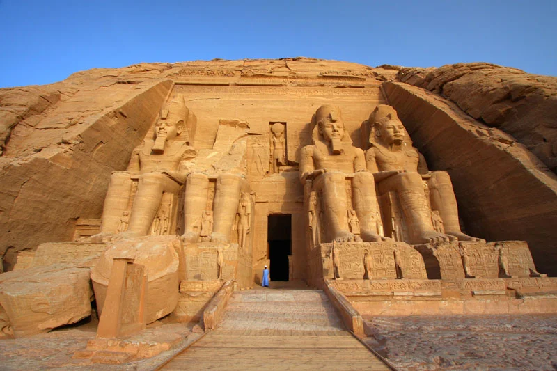 EGY_Abu-Simbelin-©-Adobe-Stock-86219841.jpg