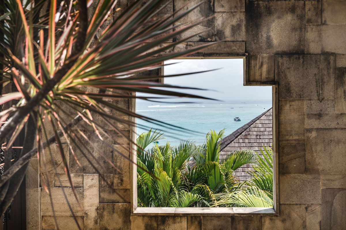 IDN_Batu-Karang-Resort-OBV-Window-view-©-Batu-Karang-Resort.jpg