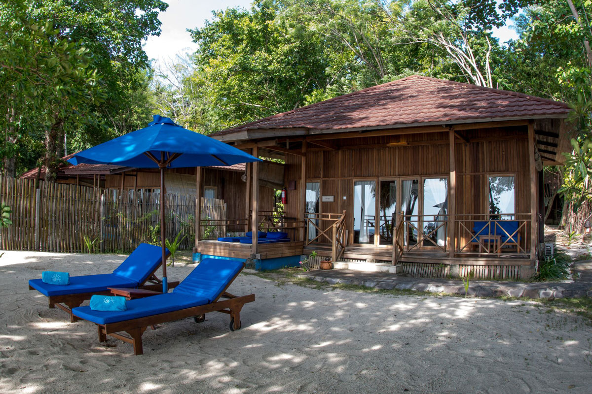 IDN_Siladen-Island-Resort-Beach-Villas-© Siladen-SfrggntO.jpg