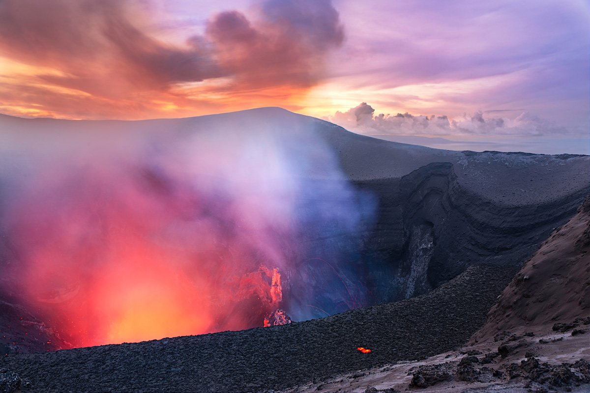 VUT_Tanna-Island-Mount-Yasur-©-AdobeStock_178032725.jpg