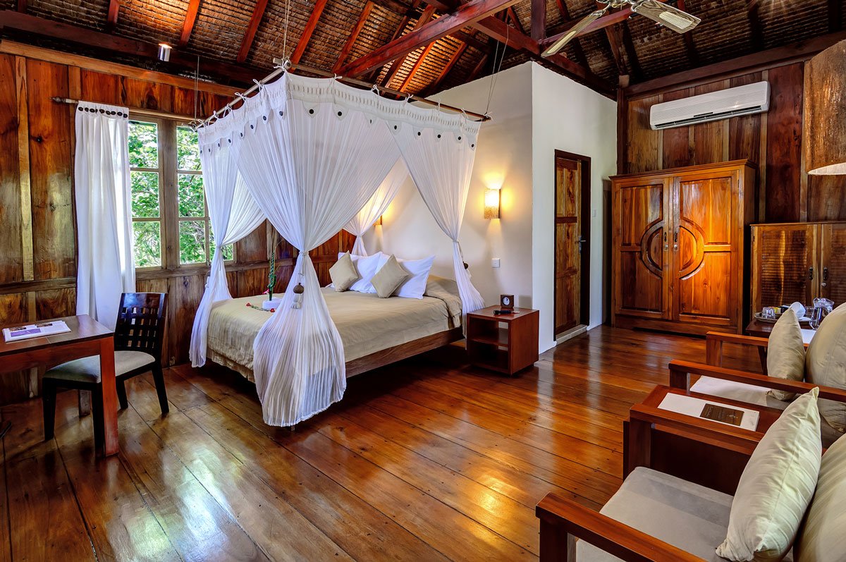 IDN_Wakatobi-Resort-Palm-Bungalow-©-Wakatobi-Resort-22.jpg