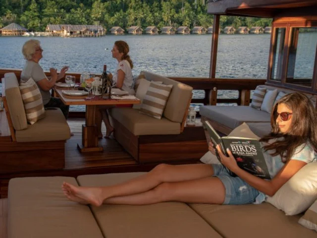 Coralia-Liveaboard-–-Main-Deck-Dining-Area-1024x683-640x480_c.jpg