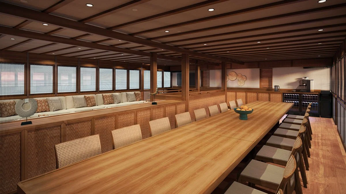 Coralia-Dua-Liveaboard-saloon-and-restaurant-2.jpg