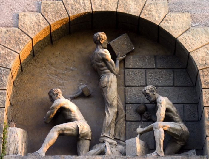 Why working for a living is immoral  - the inevitable rise of automation, the case against “jobs”, and what to do about it