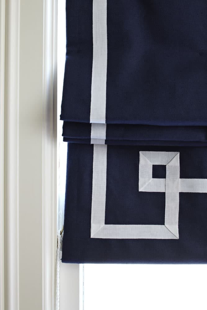 18 Roman+Curtain+Detail_6151.jpg