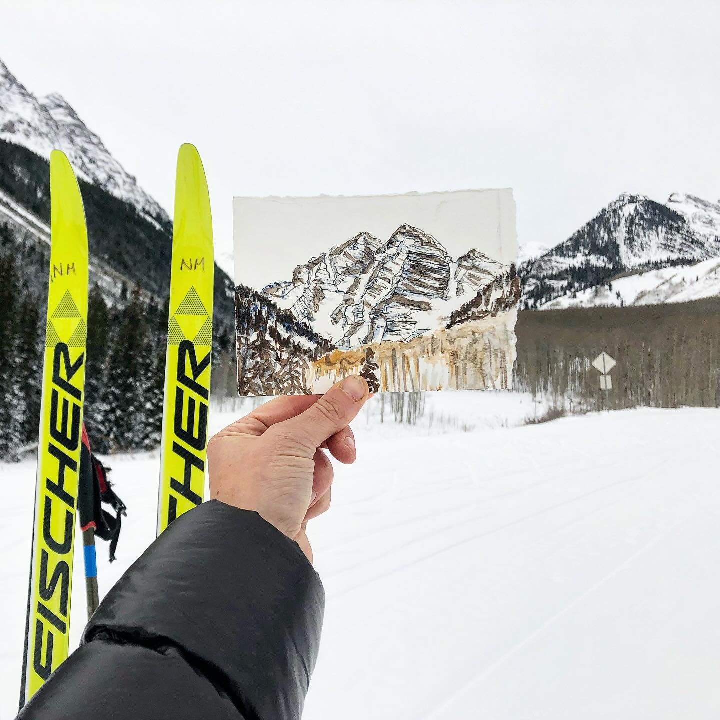 Small paintings in big places!

.
#maroonbells #pleinair #nordicskiing #aspenart