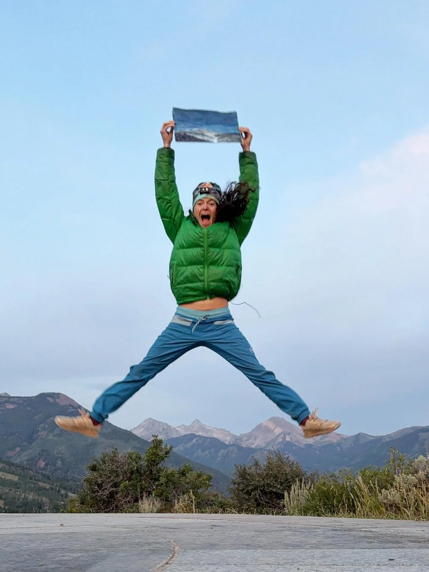 Jumping into the Snowmass Plein Air festival 2025 with an early morning of painting. This event is SO fun to be a part of! 
.

Myself and 19 amazing Colorado artists are painting for a week and displaying/ selling the work we create this coming Satur