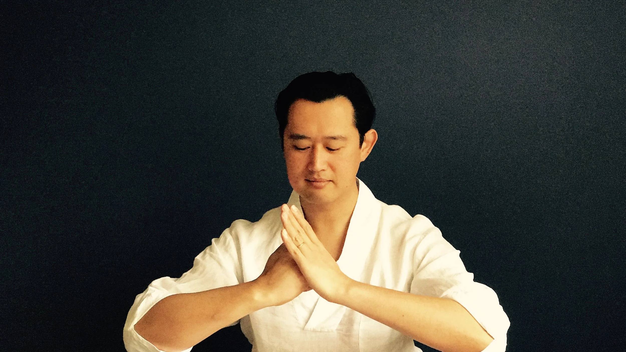 Move to rest - qigong and restorative yoga
