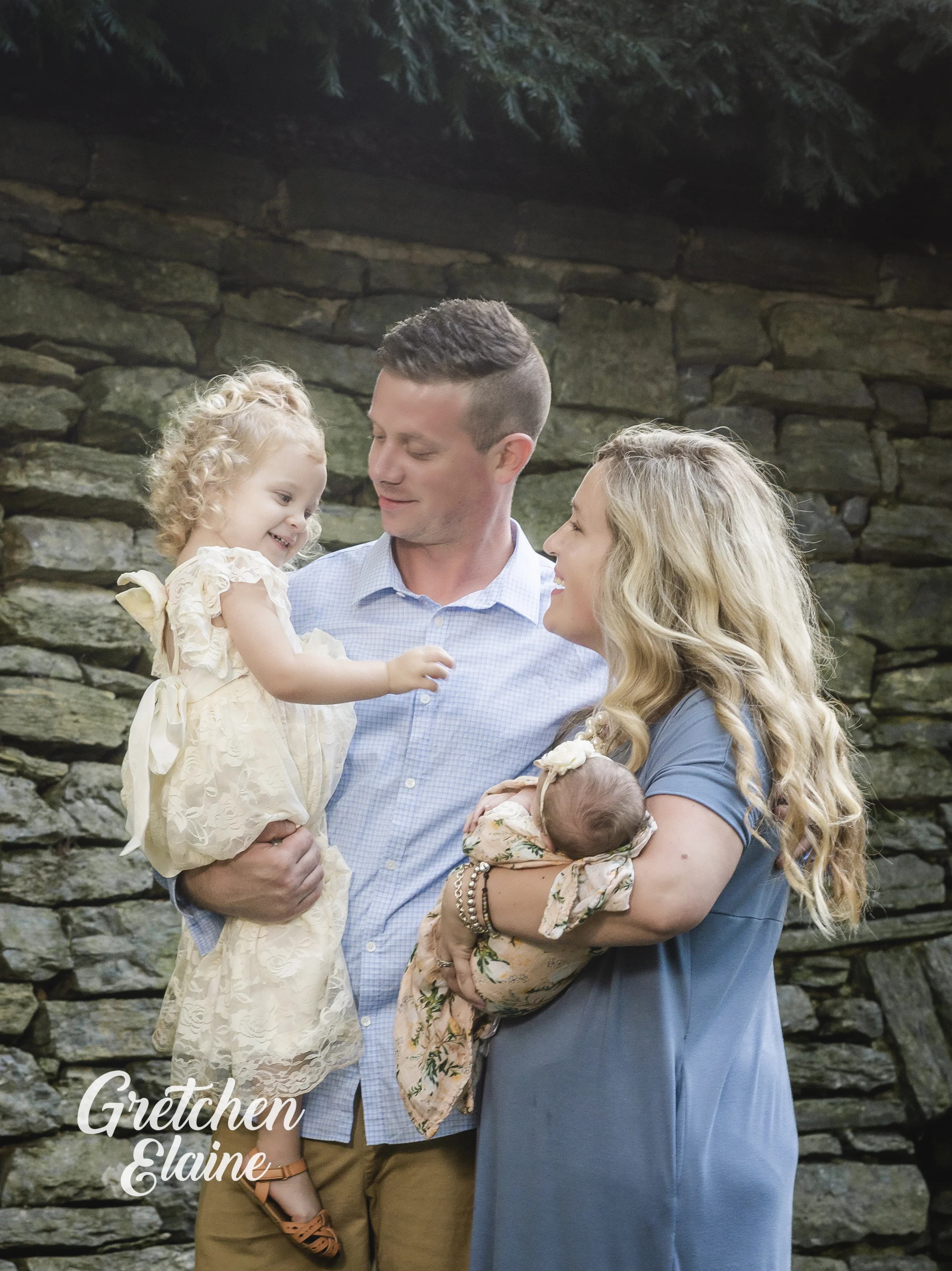 "Because Every Picture Tells A Story..." | Gretchen Elaine Photography Family Sessions