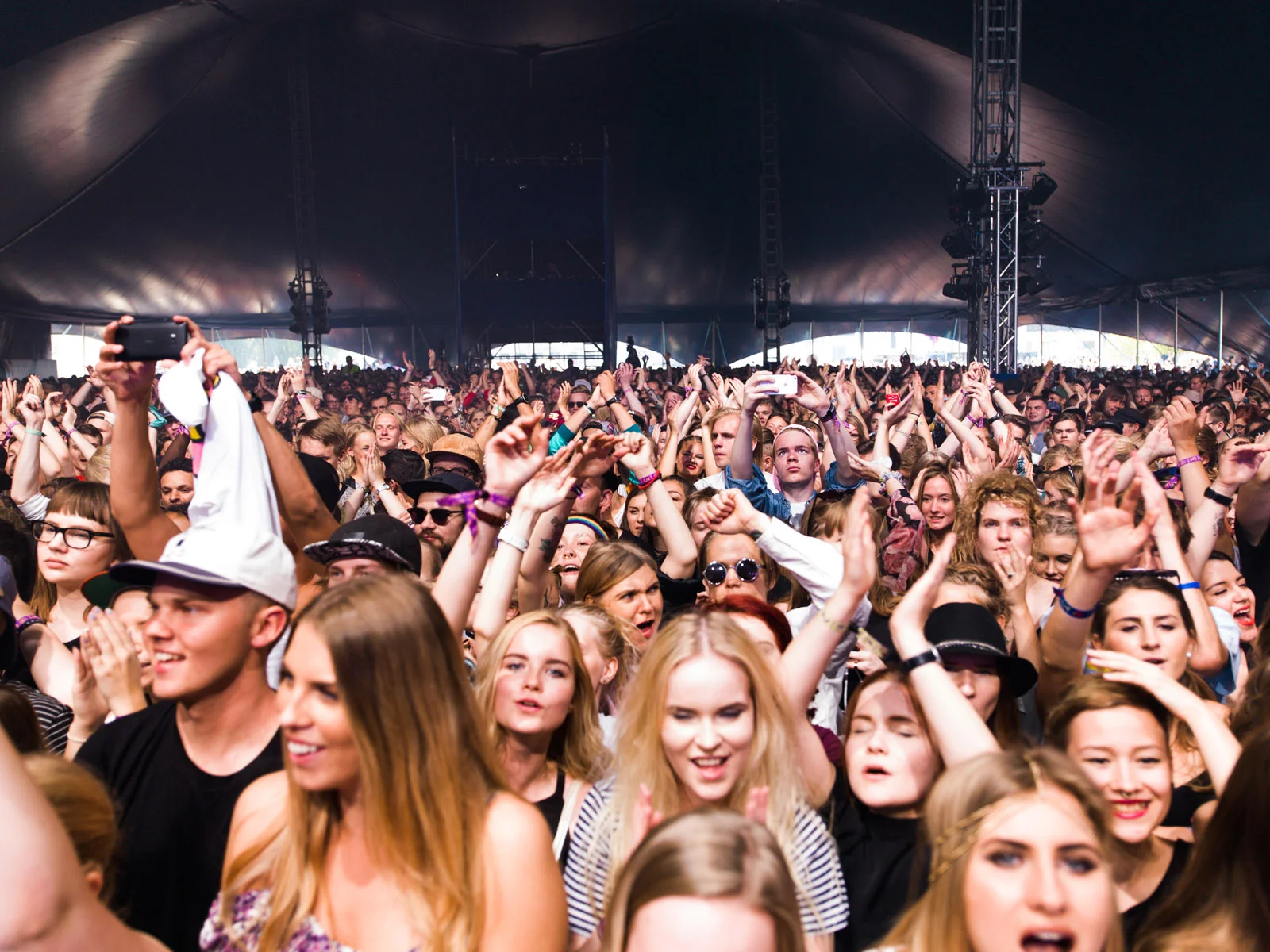 flow2015_16.8.2015_robert_lindstrom_071.jpg