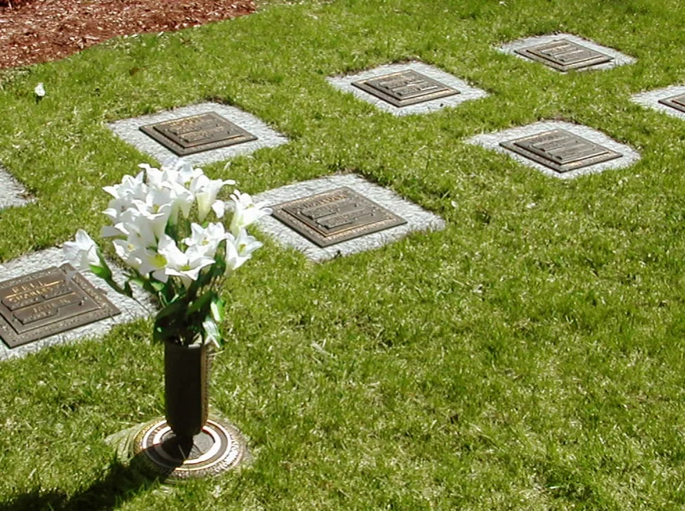 Urn-Garden.jpg