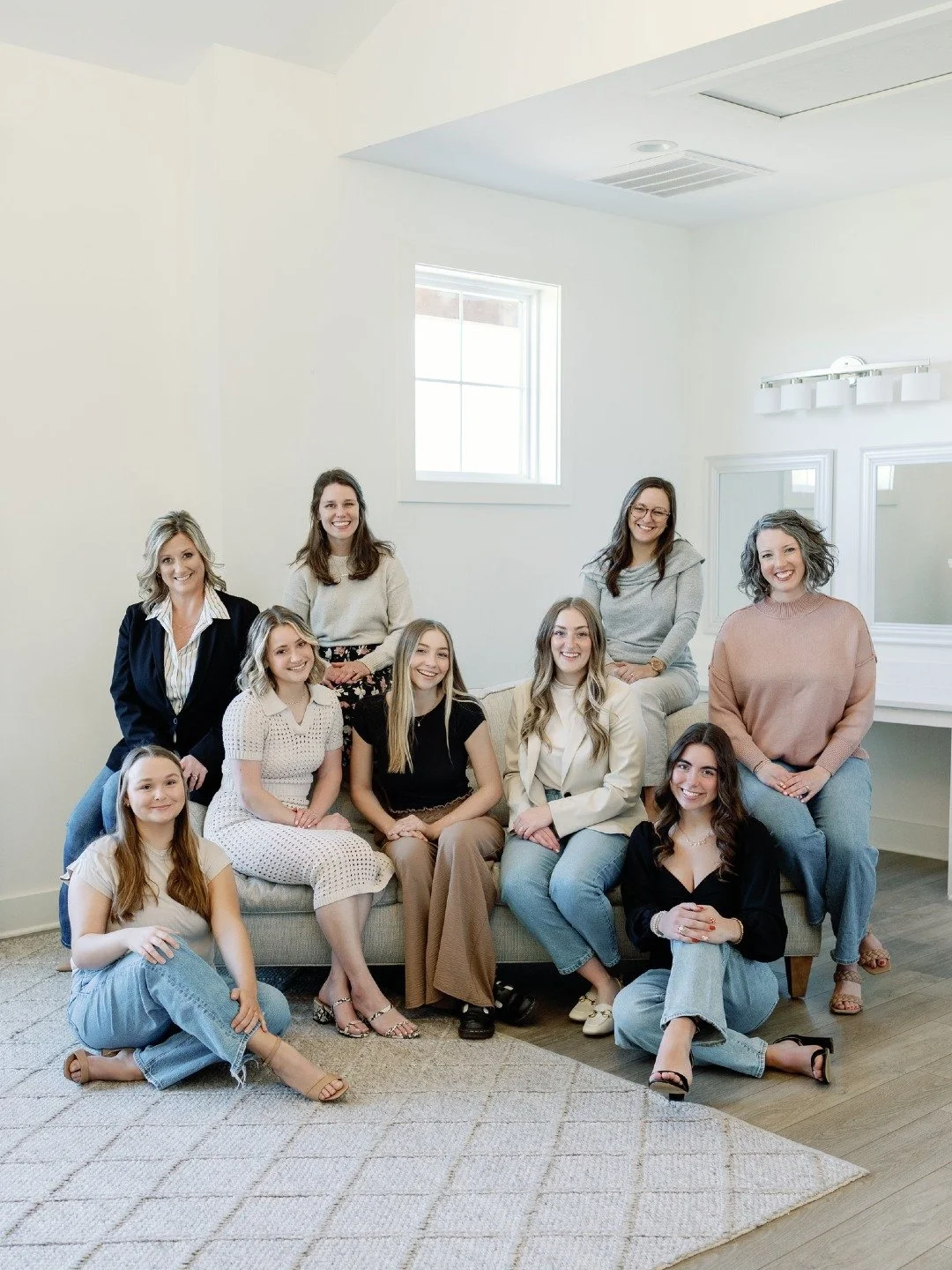 From all of us at Julie Rupert Events, we&rsquo;re wishing you a season filled with love, joy, and plenty to celebrate. ✨

We&rsquo;re so grateful for every couple we get to walk alongside.

Here&rsquo;s to more love, more laughter, and all the beaut