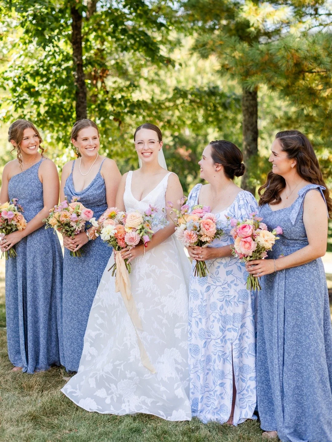 The people who&rsquo;ve loved you through every season. 🤍

The ones who fix your hair, hold your dress, squeeze your hand, and celebrate you in all the best ways.

Because the only thing you should be focused on is being with your people&hellip; not