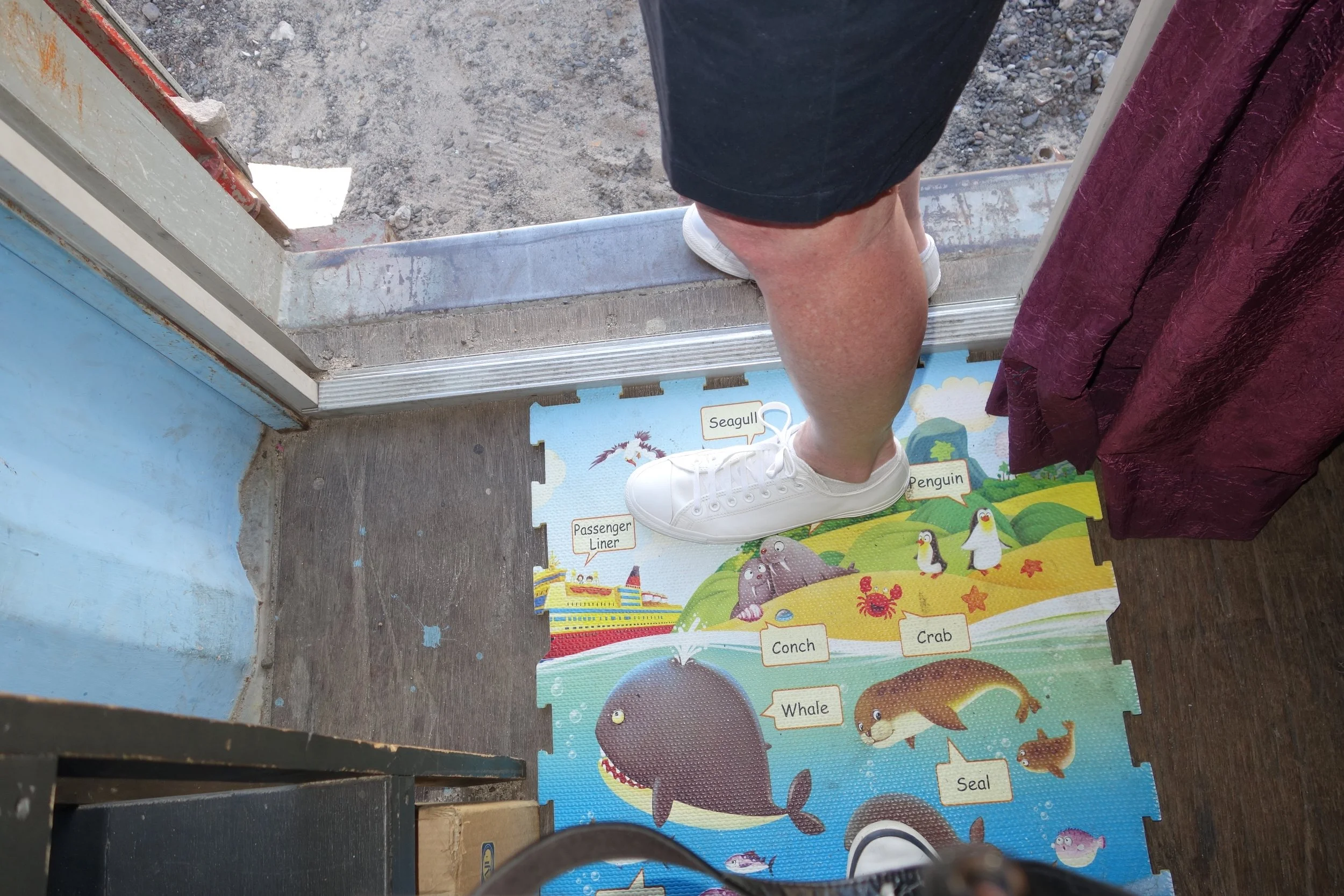 Welcome mat 