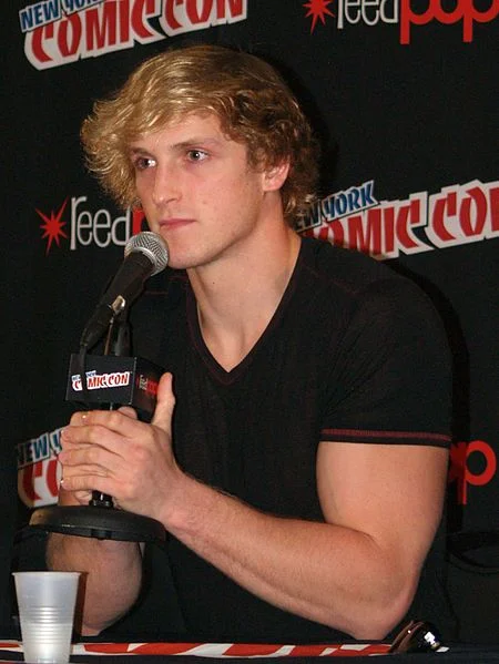 10.8.16LoganPaulByLuigiNovi3.jpg