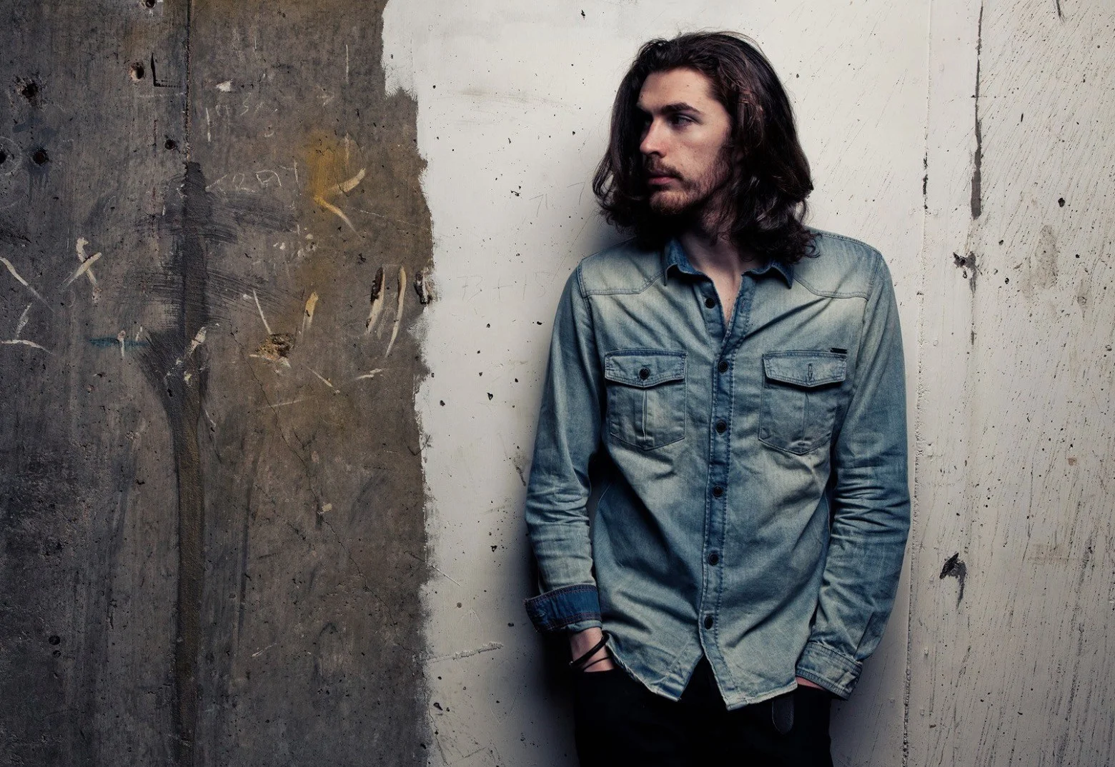 Irish singer Hozier releases new album “Nina Cried Power”. Image from Glitter Magazine