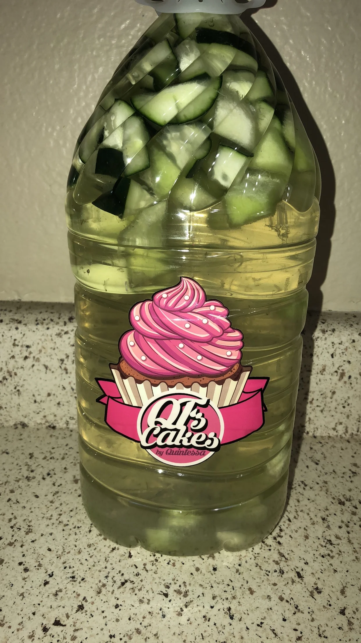 Detox Water (Cucumber & Honey Dew Melon with aloe)