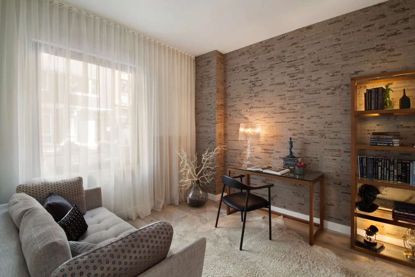 We love the dignified effect that the unique block pattern of this wallpaper gives to this home office, but we think it would also work great in the close quarters of a powder room! 